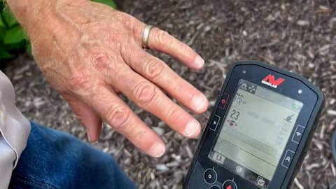 Man finds late father's wedding ring nearly 50 years after it went missing