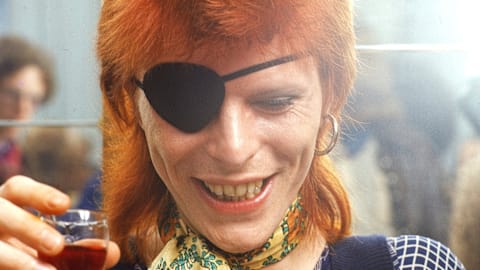 David Bowie's bizarre 1970s eating habit that fueled his wildest era
