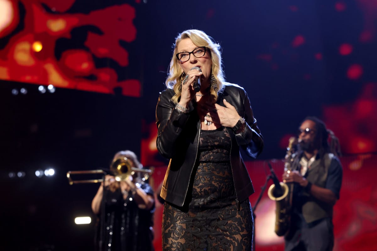 Susan Tedeschi Has 'The Voice Of An Angel' Covering Sly And The Family ...