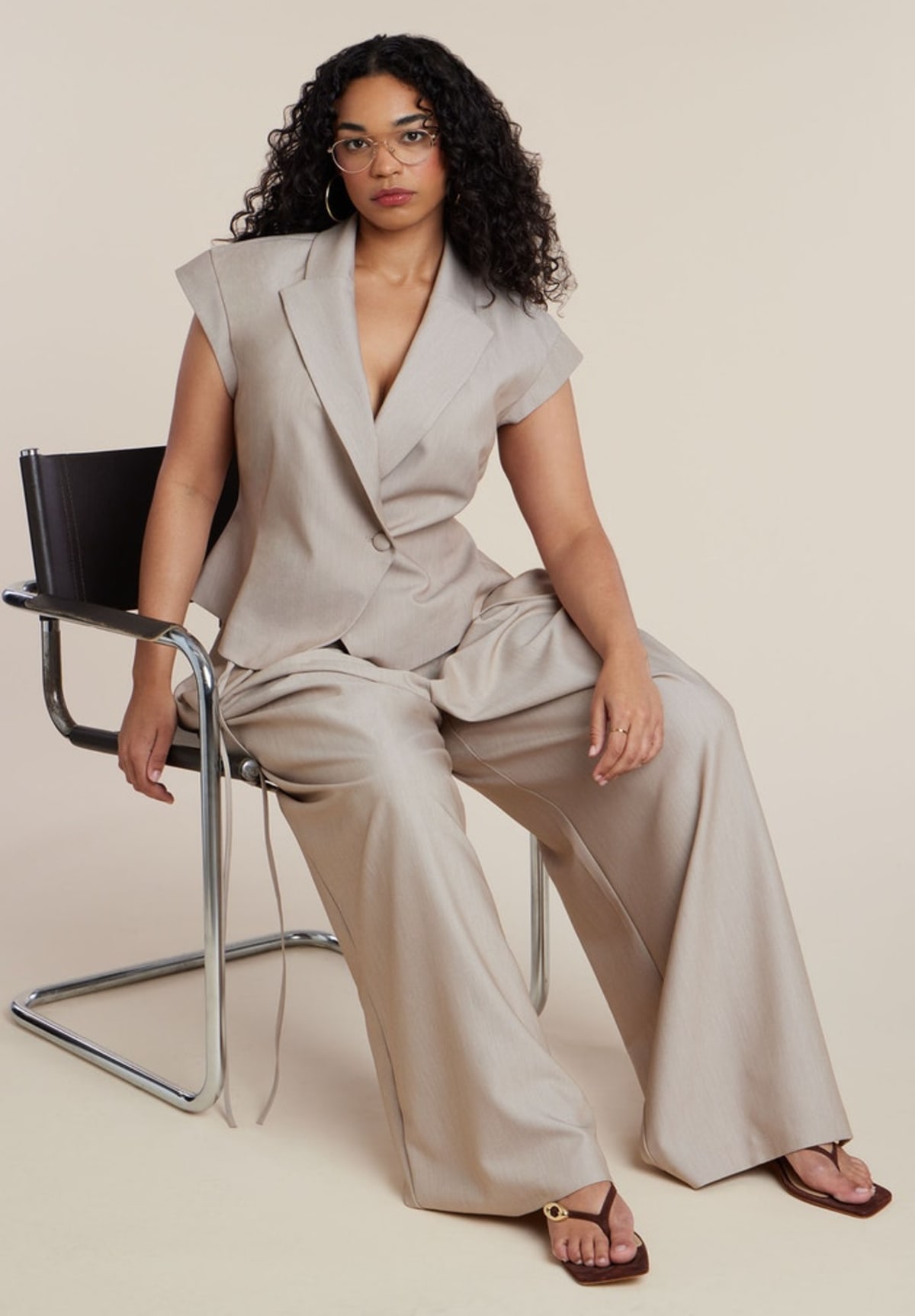 The Ultimate Plus Size Workwear Capsule Guide: Polished Looks for Every Season