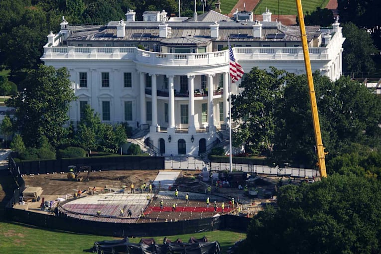 Price tag for Trump&rsquo;s controversial White House renovations nearing $1B: Report
