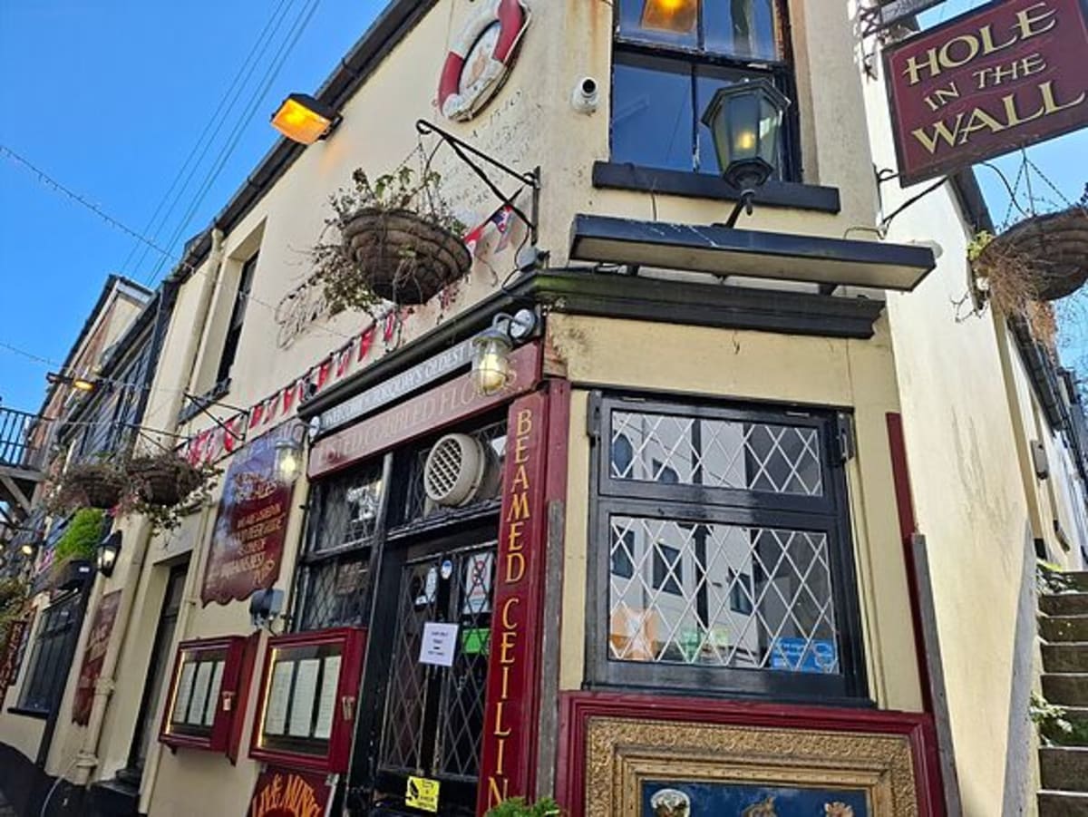 Major boost for UK seaside town as 500-year-old pub reopens - AOL