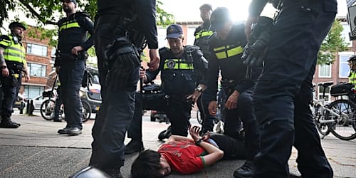 Niederlande: Ausschreitungen nach Marokkos WM-Sieg