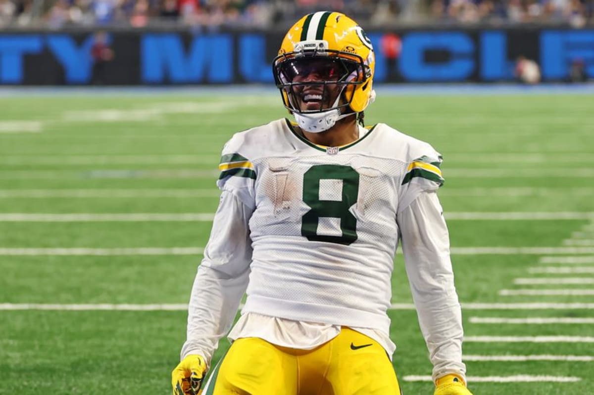 NFL star ruthlessly booed every time he touches the ball despite groveling apology