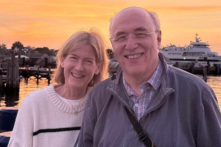 Husband goes viral with epic obituary for wife after 36 years together