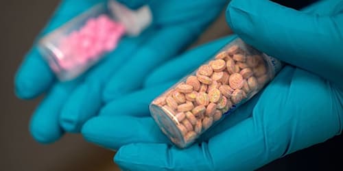 Rom: Fentanyl-Ampullen aus Krankenhaus gestohlen, Vorrat für 20.000 Dosen