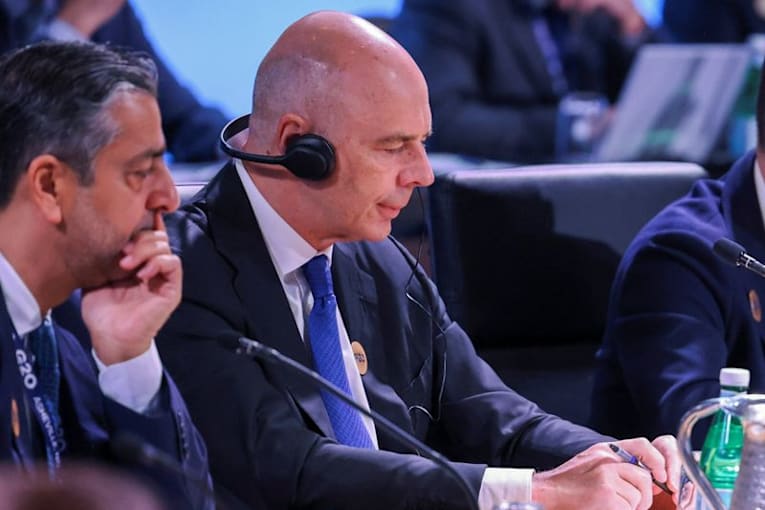 Europeans bristle at Russia's return to G20