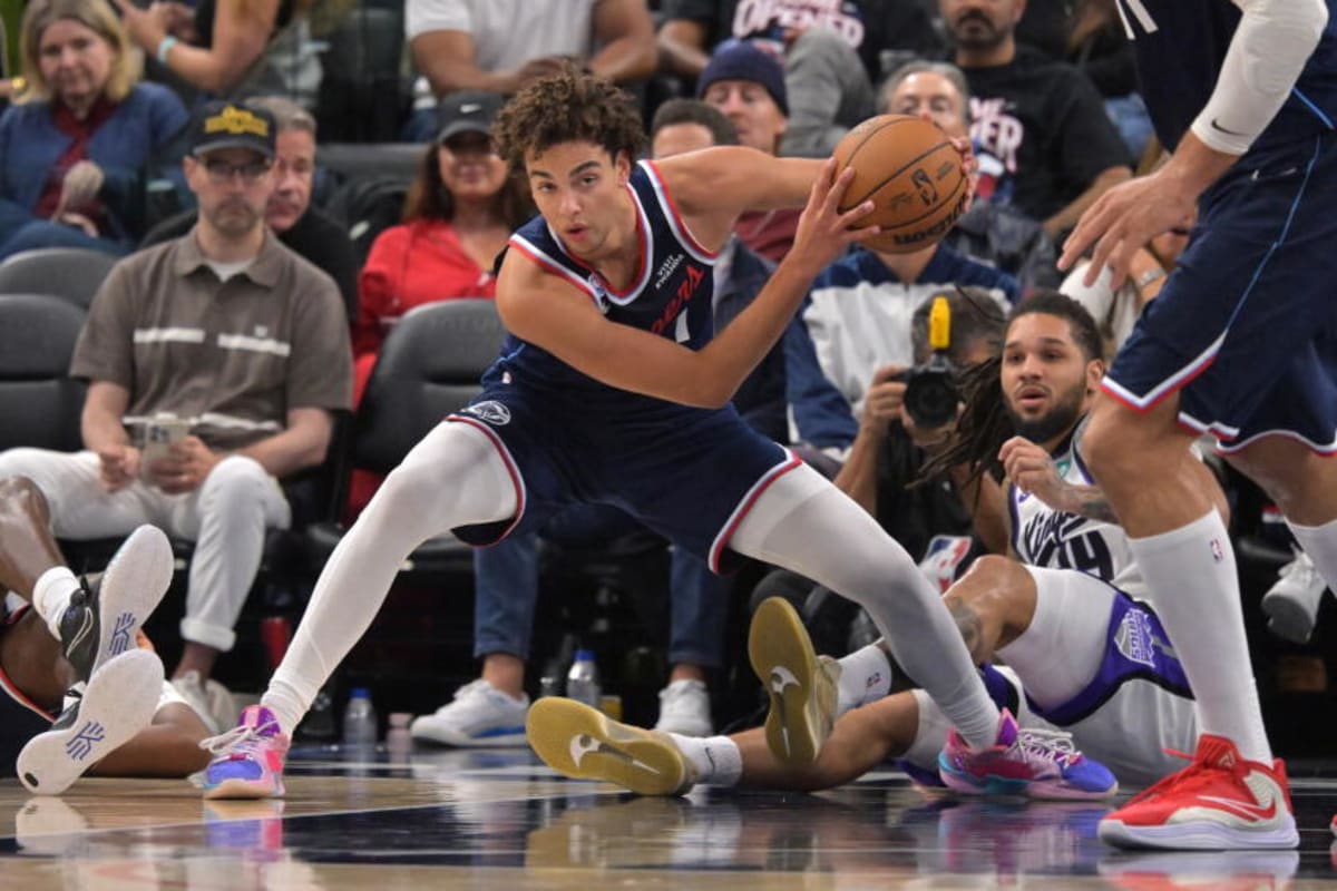 Swanson: As the post-Kawhi Leonard era begins, the Clippers owe more to their fans