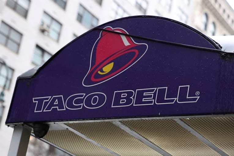 Taco Bell to stop using lettuce identified with cyclosporiasis outbreak