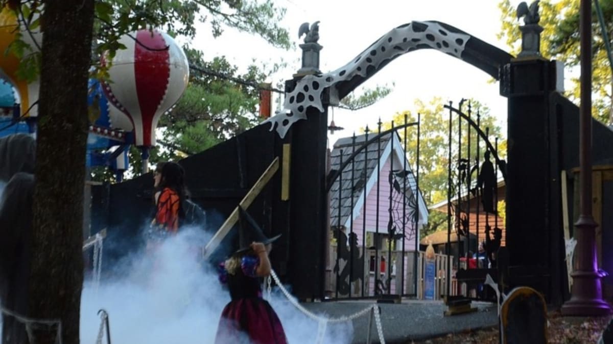 Spring Water Running Magic Screams bringing Halloween attractions to Magic Springs Theme and ...