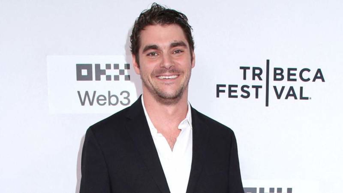 'Breaking Bad' Star RJ Mitte Dead at 34 as Officials Investigate ...