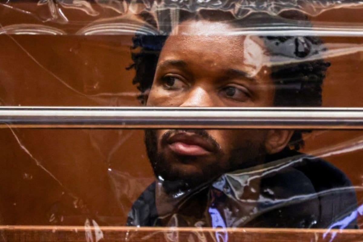 Prosecutors detail gruesome evidence against pop singer D4vd in murder ...