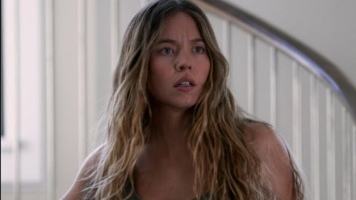 Sydney Sweeney in 'The Housemaid': Fact-Checking the Viral Hotel Scene Leaks