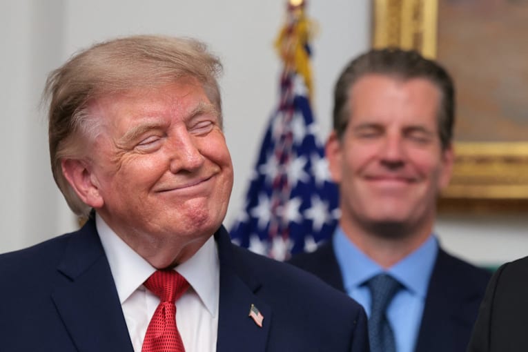 Trump's support for data centers clashes with Republican midterm pivot