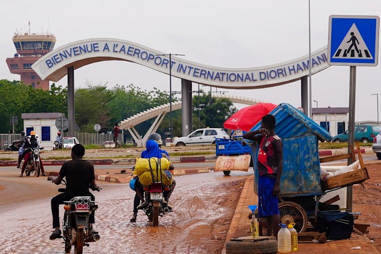Dozens of soldiers killed or arrested after an apparent mutiny in Niger’s capital, state TV reports