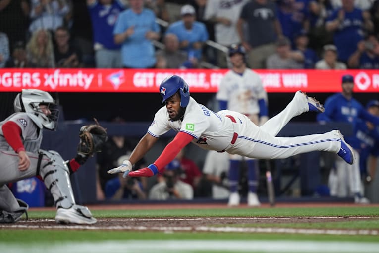 Blue Jays erupt for 5 runs in the eighth to beat Red Sox 6-4, extend Boston's skid to 5