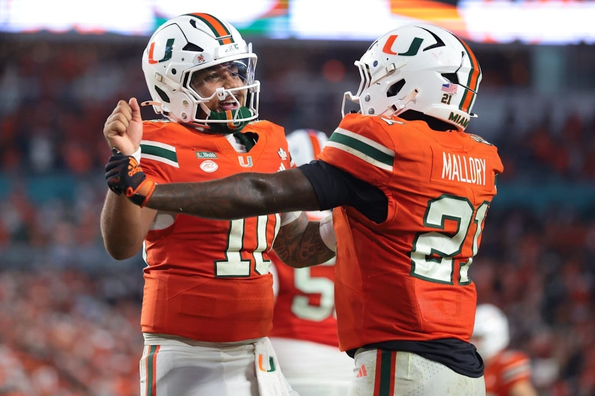 New Photo - Miami avoids rash of upsets, rises to No. 1 in AP Poll