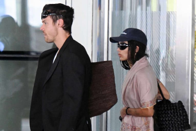 Zoë Kravitz and Harry Styles land in New York City ahead of his Madison Square Garden residency