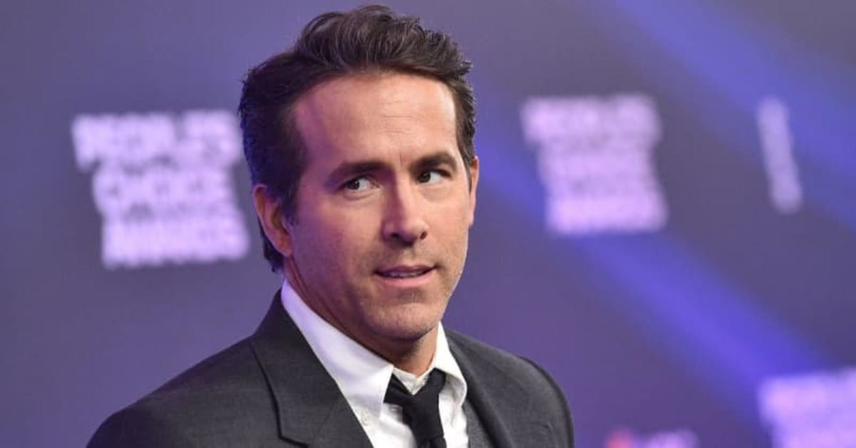 'Disgusting' Ryan Reynolds Captured Being 'Rude and Mean' to Child as ...