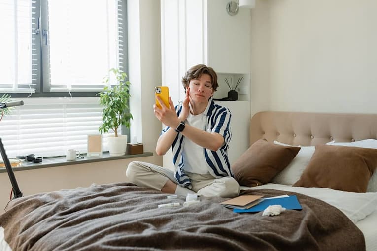 How does online dermatology compare to in-person care?