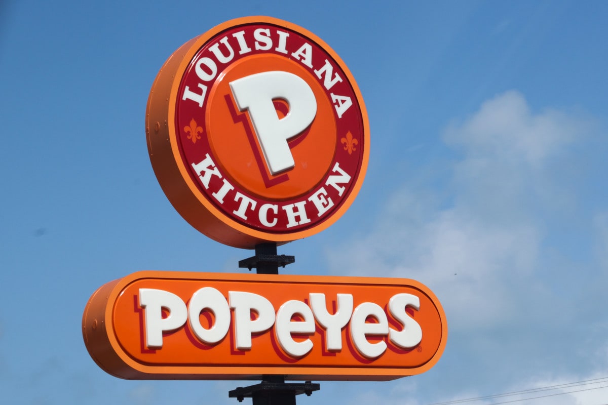Popeyes Brings Back Fried Pickles and New Seafood Menu for Mardi Gras - AOL