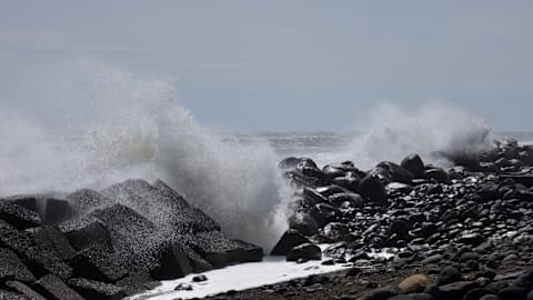 Tsunami warning issued for Mexican coast after huge earthquake