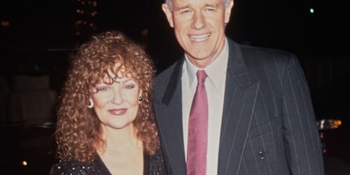 Mike Farrell pays tribute to wife Shelley Fabares 9 days after her death