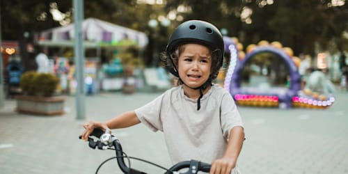 A child psychologist recommends this 6-word phrase to calm tantrums effectively