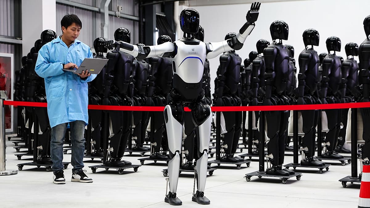China's robotics giant puts 200 robots to the test - AOL