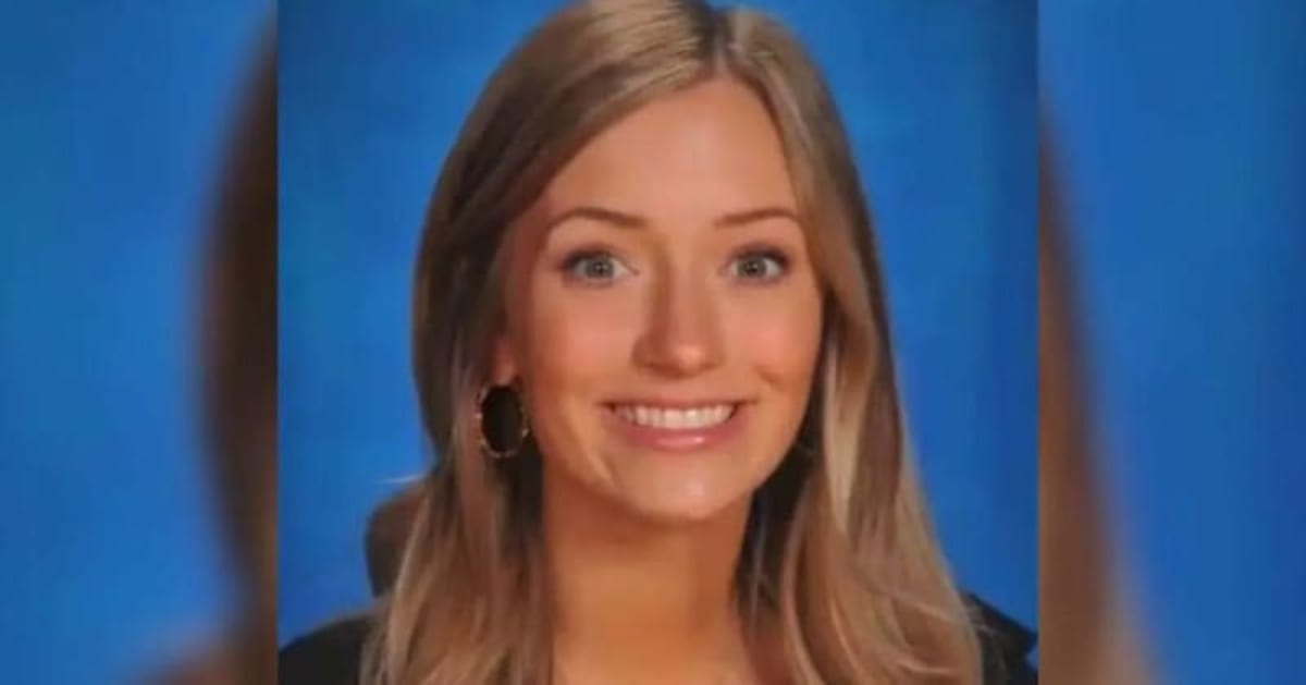 Disgraced Married Teacher, 25, Sent Student, 17, Disturbing Messages ...