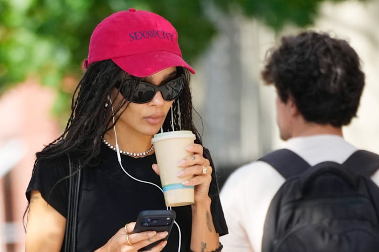 Zoë Kravitz channels Carrie Bradshaw in short shorts and nearly $200K worth of diamonds