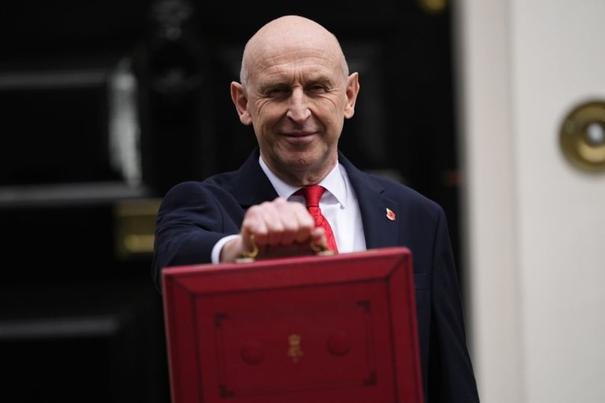 John Healey unveils energy bills help for millions in Budget to weather 'economic storms'