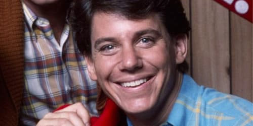 'Happy Days' star Anson Williams, 77, shocks fans with shirtless selfie