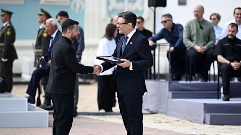 Burnham to hand long-range missile blueprints to Zelensky as he visits Kyiv