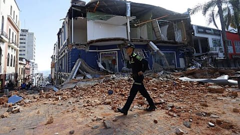 Colombia earthquake sparks civil war fears and threats of 'insurrection'