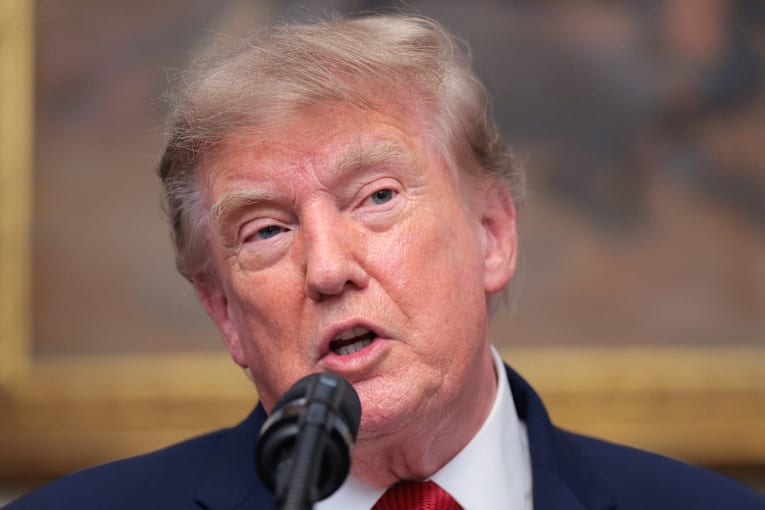 Trump's job approval is negative&nbsp;in all but 3 states
