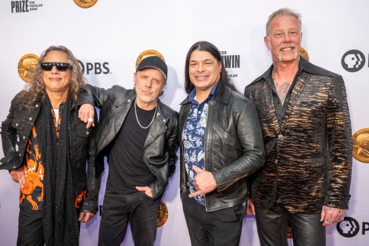 Metallica, Red Cross urging fans to donate blood at Mohegan Sun shows ...