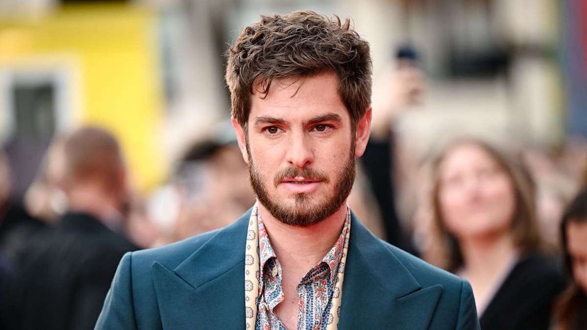 Andrew Garfield Explains Why He Won’t Discuss Who He’s Dating - AOL
