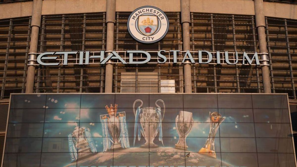 New Photo - Man City sponsor Etihad Airways considers legal action