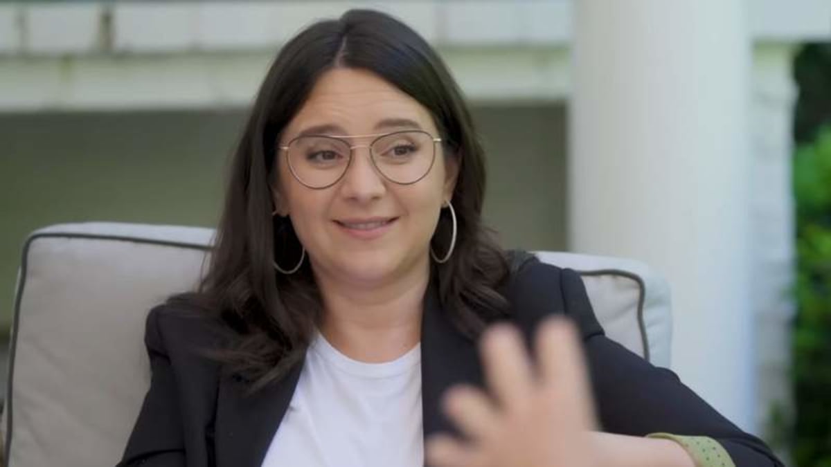 Controversial CBS News boss gets put on the chopping block - AOL