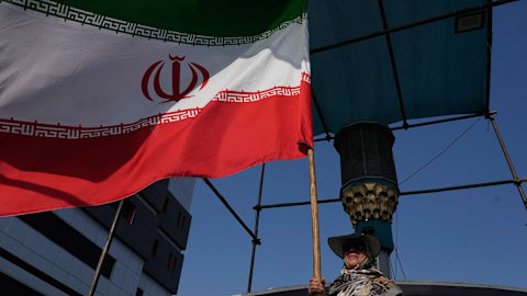 Iran live updates: Trump says US control of Strait of Hormuz a 'great idea'