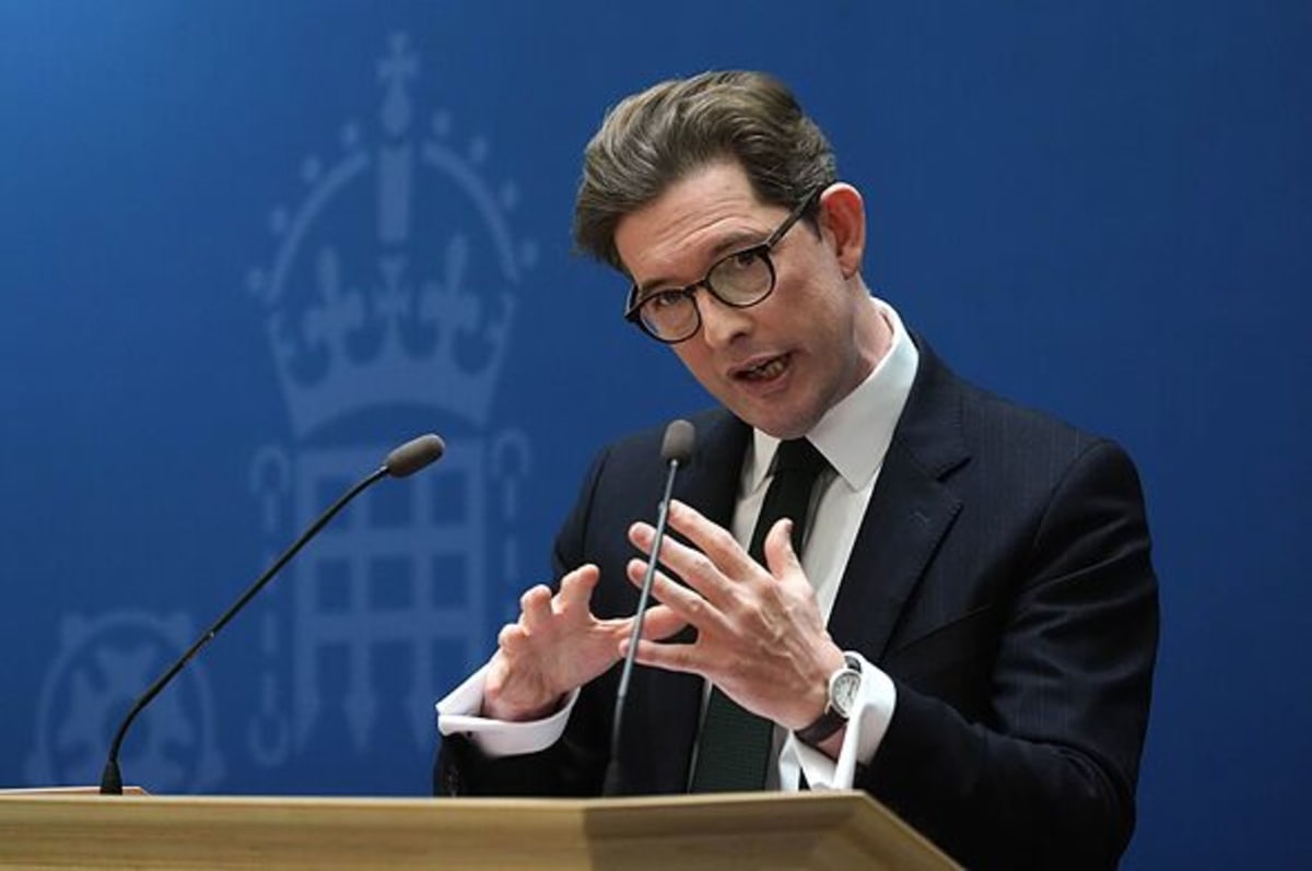 MI5 chief warns terrorists could get their hands on 'new' biological ...
