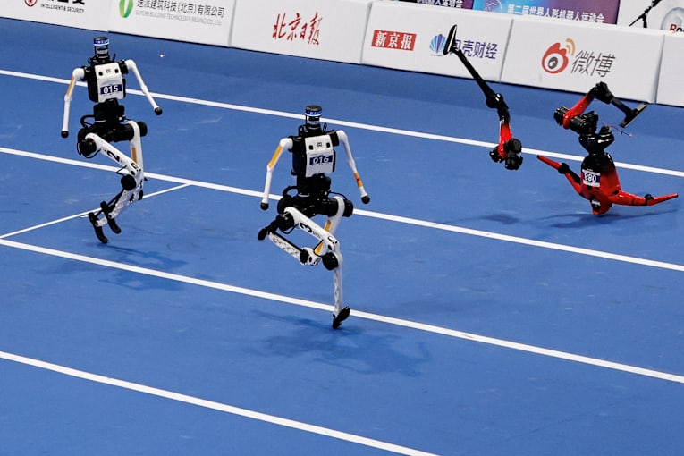 Exploding running robot at Humanoid Games becomes the perfect meme