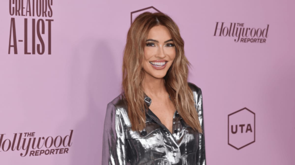 Chrishell Stause Threatens to Sue Over ‘Selling Sunset’ Season 10 - AOL