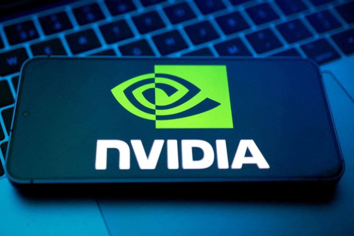 SpaceX seeks $40 billion financing led by Apollo to buy Nvidia chips, FT reports - AOL