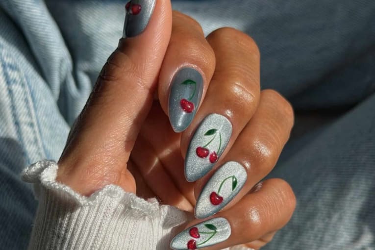 21 summer velvet mani ideas for some magnetic magic