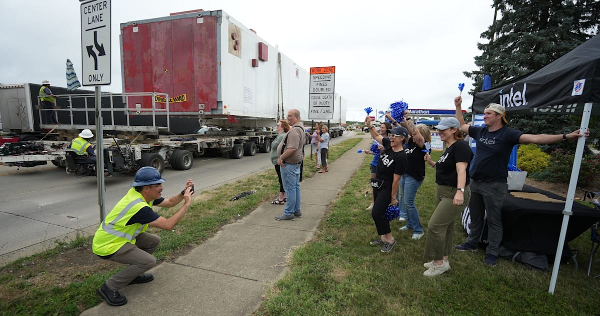 Sherrod Brown invests in renewable energy to help Ohio employment and ...