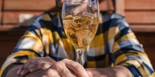 This 4-ingredient ginger ale cocktail is so good that it's the star of summer