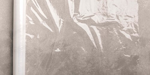 Never use plastic wrap for these 3 things