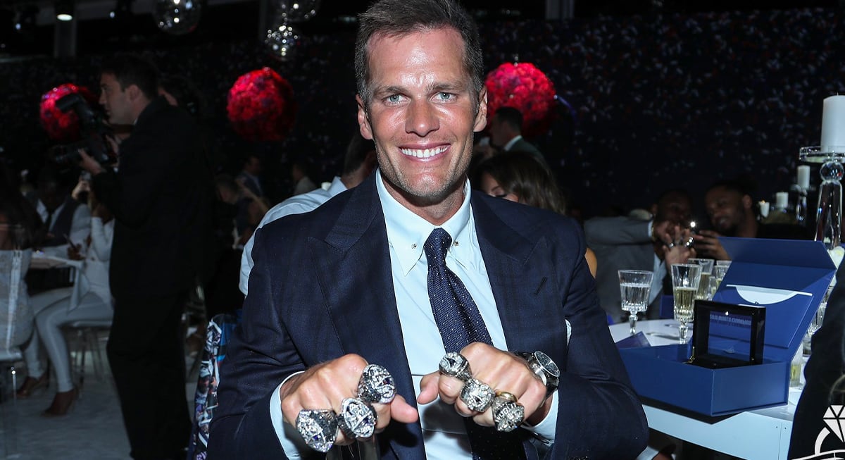 17 NFL Hall of Fame Quarterbacks Missing a Super Bowl Ring - AOL